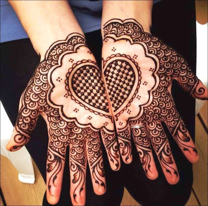 Heart Shaped Mehndi Designs